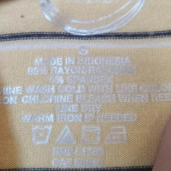 Long Sleeve Tees Bundle of 3 Yellow Purple Striped Black Red Buffalo Plaid Small - Picture 16 of 16